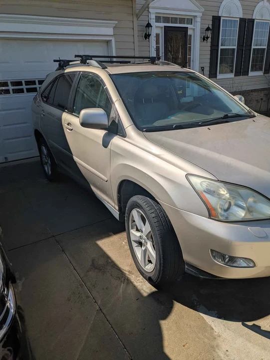 2004 Lexus RX 2nd Gen - Image 8 of 10