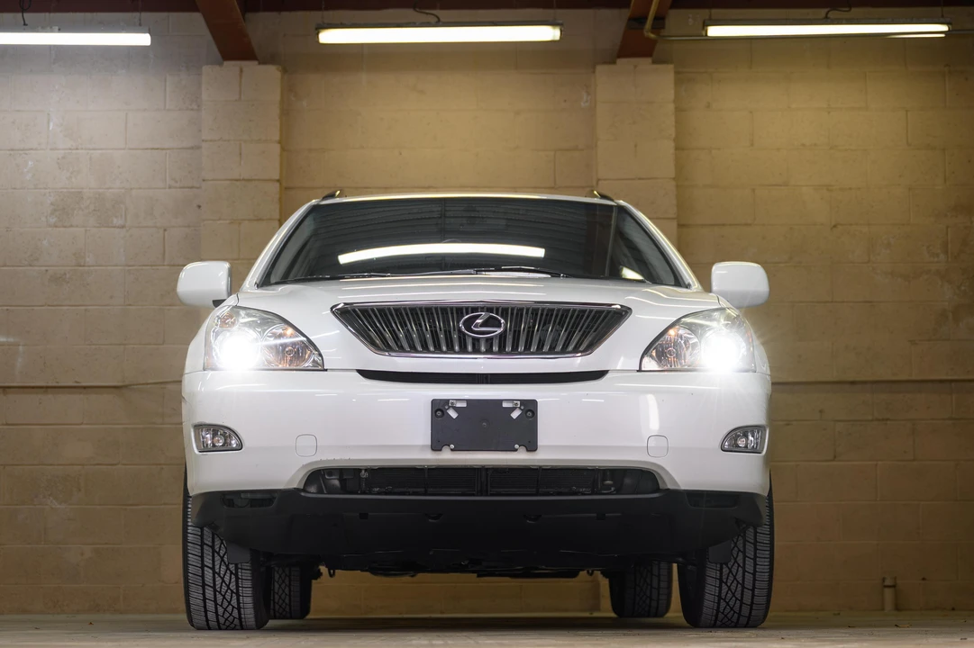 2004 Lexus RX 2nd Gen - Image 8 of 31