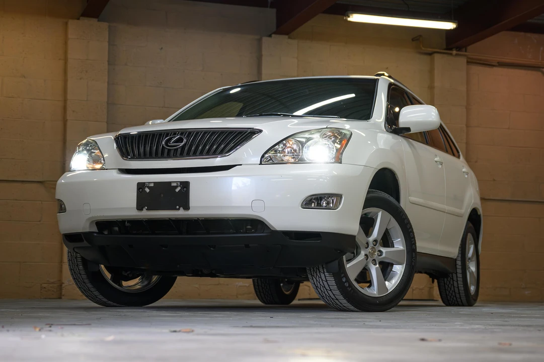 2004 Lexus RX 2nd Gen - Image 9 of 31