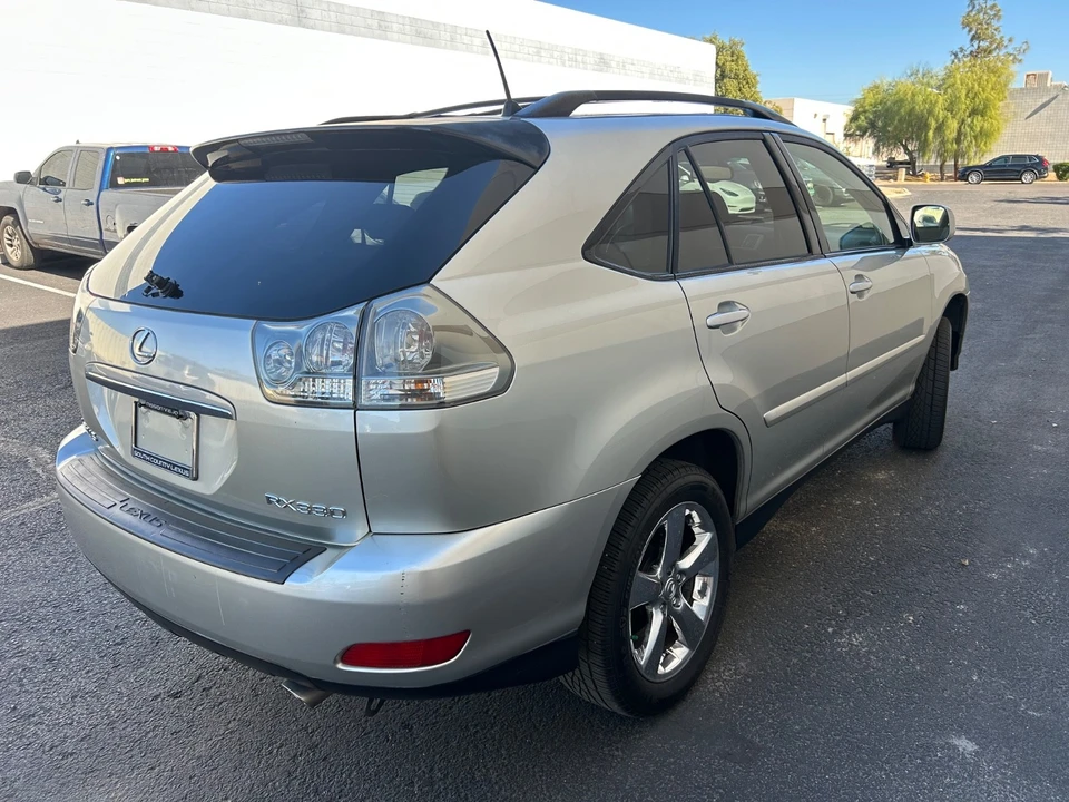 2004 Lexus RX 2nd Gen - Image 3 of 19