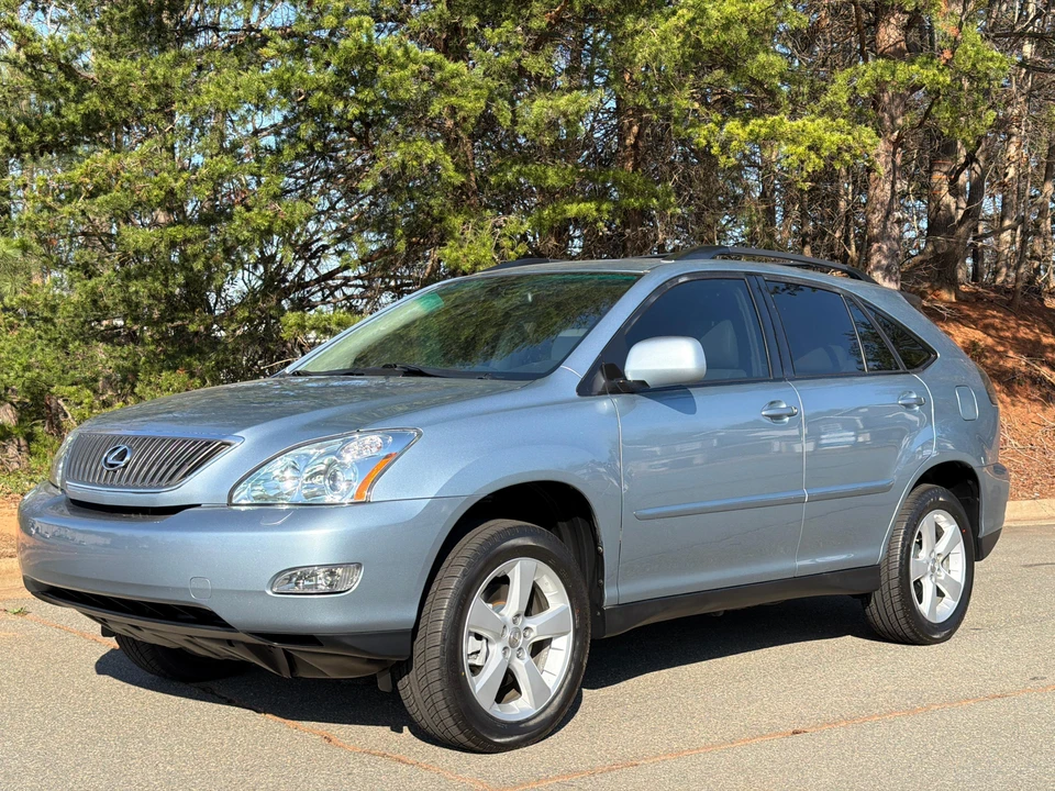 2004 Lexus RX 2nd Gen - Image 7 of 31