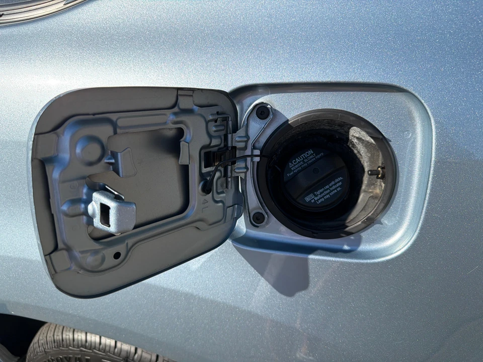 2004 Lexus RX 2nd Gen - Image 30 of 31