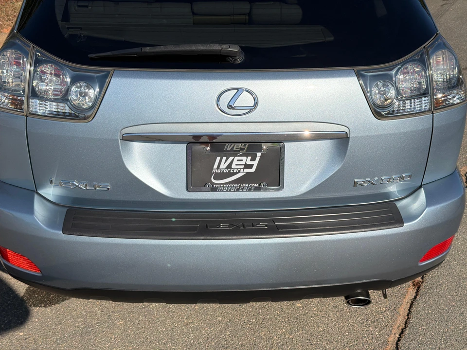 2004 Lexus RX 2nd Gen - Image 19 of 31