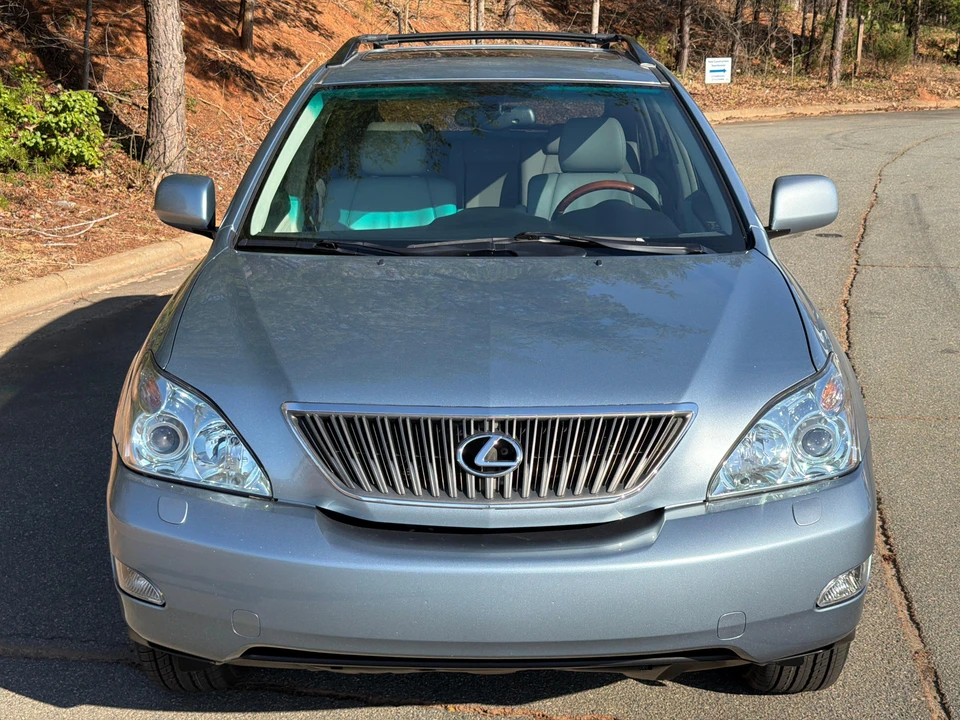 2004 Lexus RX 2nd Gen - Image 2 of 31