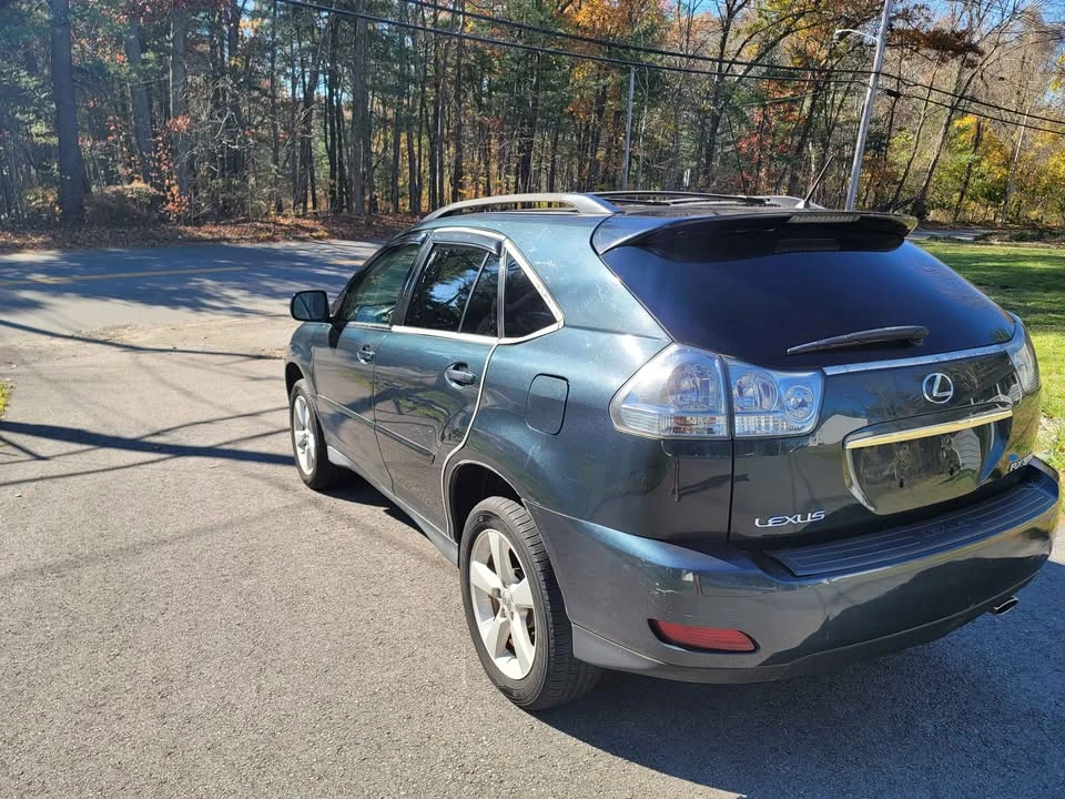 2004 Lexus RX 2nd Gen - Image 5 of 8