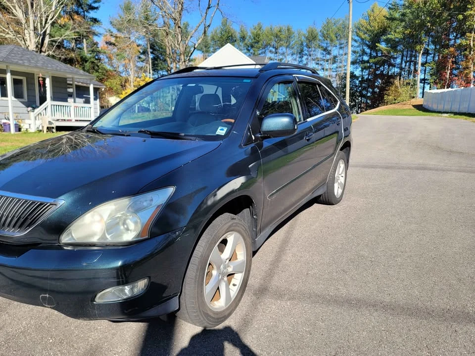 2004 Lexus RX 2nd Gen - Image 4 of 8
