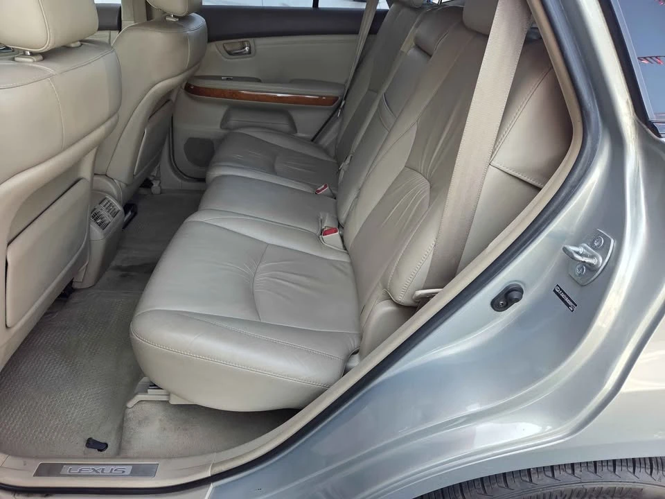 2004 Lexus RX 2nd Gen - Image 9 of 9