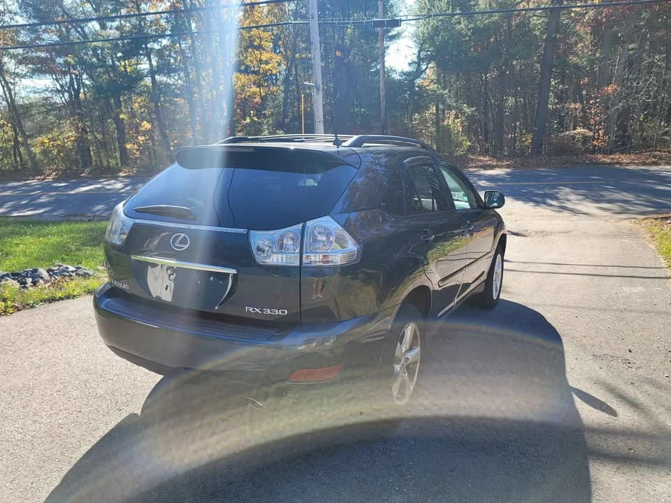 2004 Lexus RX 2nd Gen - Image 3 of 8