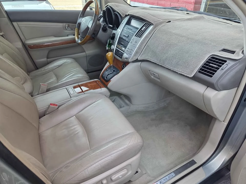 2004 Lexus RX 2nd Gen - Image 7 of 9