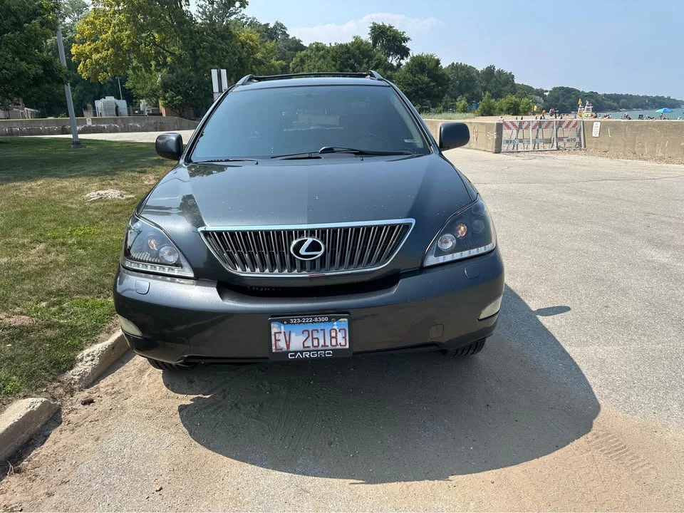 2004 Lexus RX 2nd Gen - Image 3 of 4