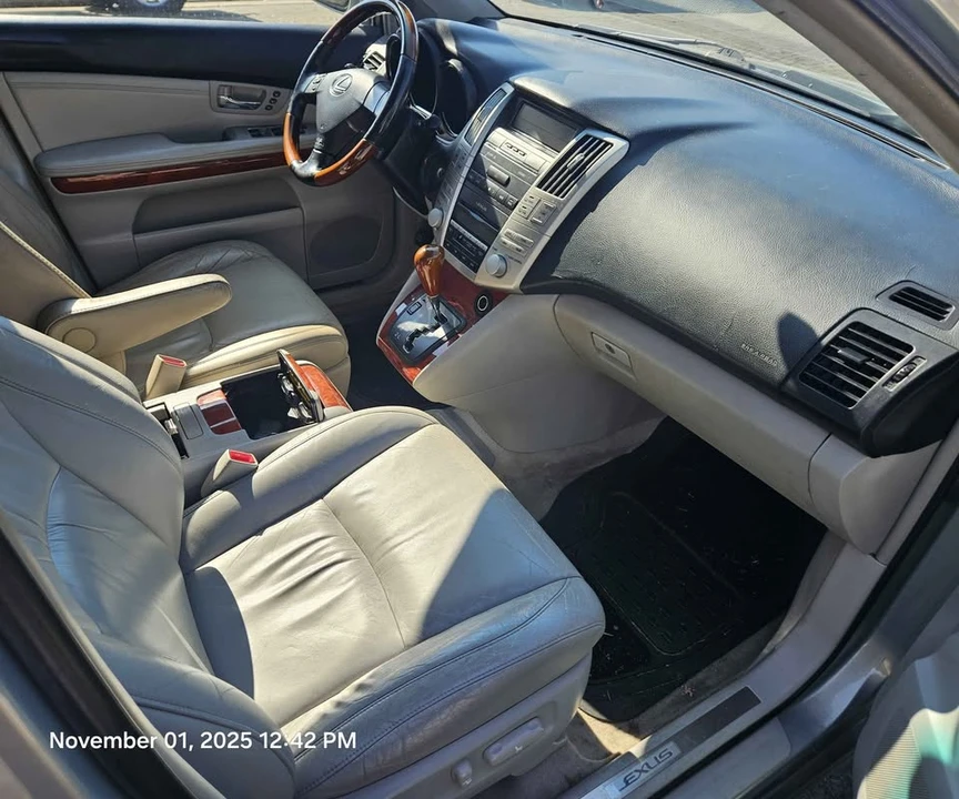 2004 Lexus RX 2nd Gen - Image 10 of 10