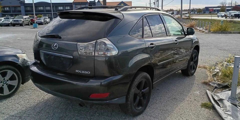 2004 Lexus RX 2nd Gen - Image 2 of 5