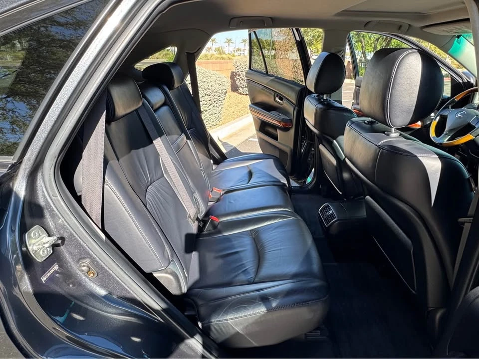 2004 Lexus RX 2nd Gen - Image 13 of 17