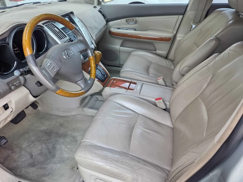 2004 Lexus RX 2nd Gen - Image 2 of 9