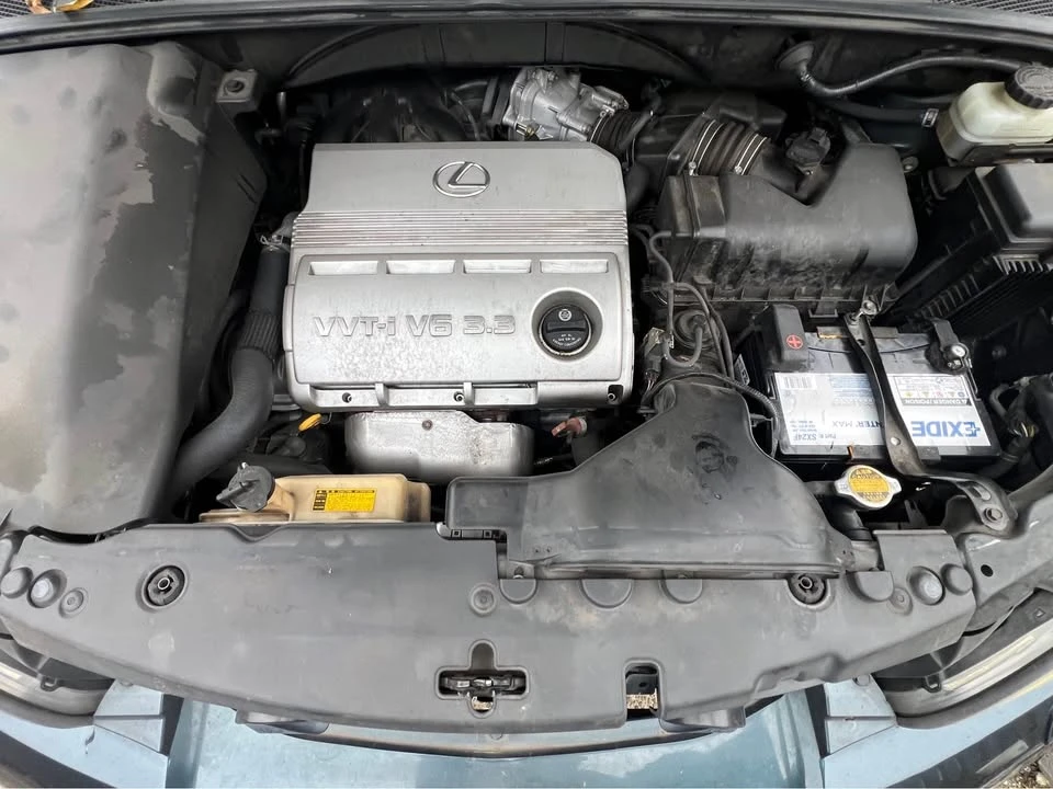 2004 Lexus RX 2nd Gen - Image 6 of 7