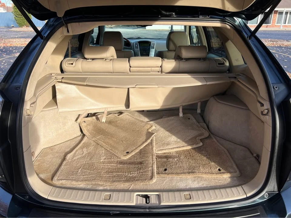 2004 Lexus RX 2nd Gen - Image 11 of 20