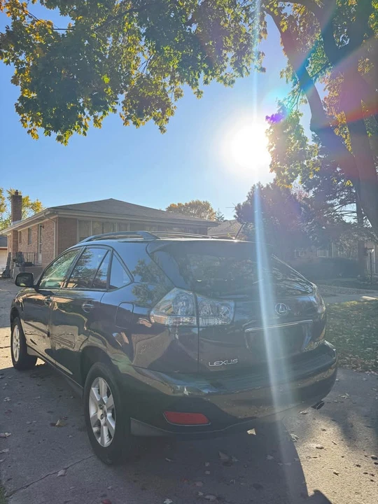 2004 Lexus RX 2nd Gen - Image 6 of 12