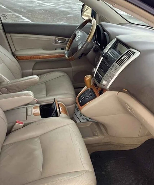 2004 Lexus RX 2nd Gen - Image 5 of 5