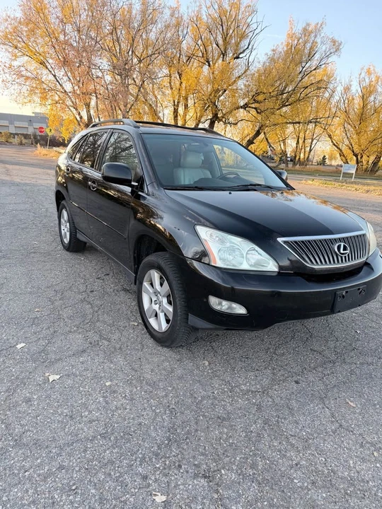 2004 Lexus RX 2nd Gen - Image 3 of 12