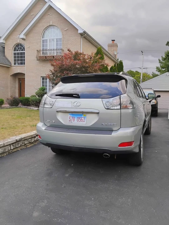 2004 Lexus RX 2nd Gen - Image 2 of 5