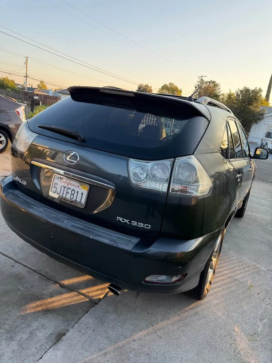 2004 Lexus RX 2nd Gen - Image 6 of 6