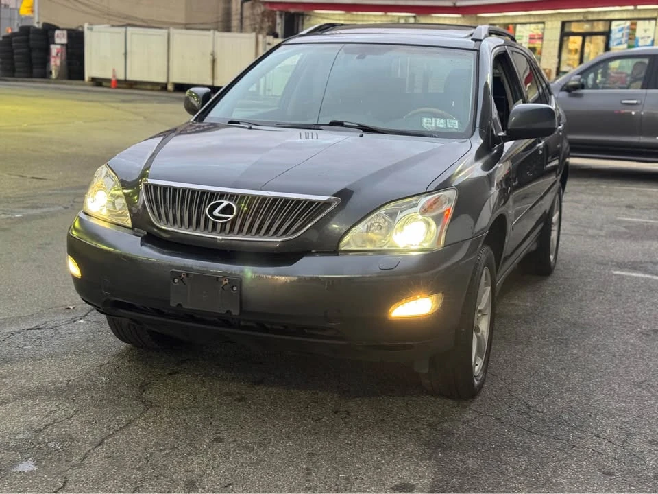 2004 Lexus RX 2nd Gen - Image 5 of 16