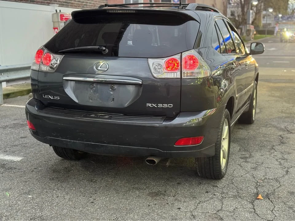 2004 Lexus RX 2nd Gen - Image 4 of 16
