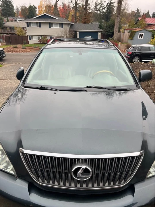 2004 Lexus RX 2nd Gen - Image 2 of 7