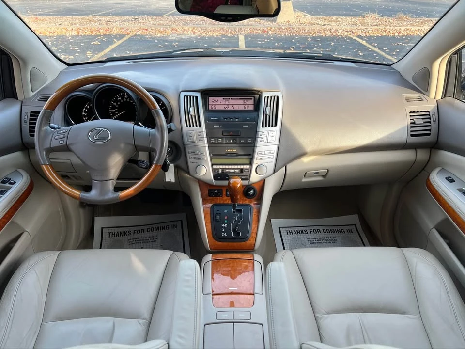 2004 Lexus RX 2nd Gen - Image 14 of 20