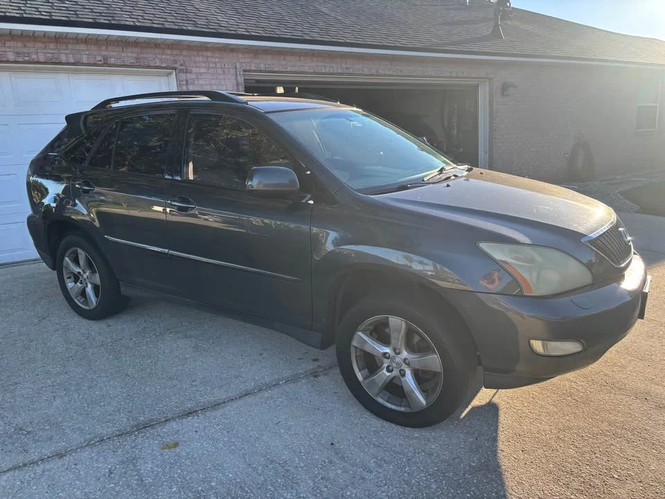 2004 Lexus RX 2nd Gen - Image 3 of 12