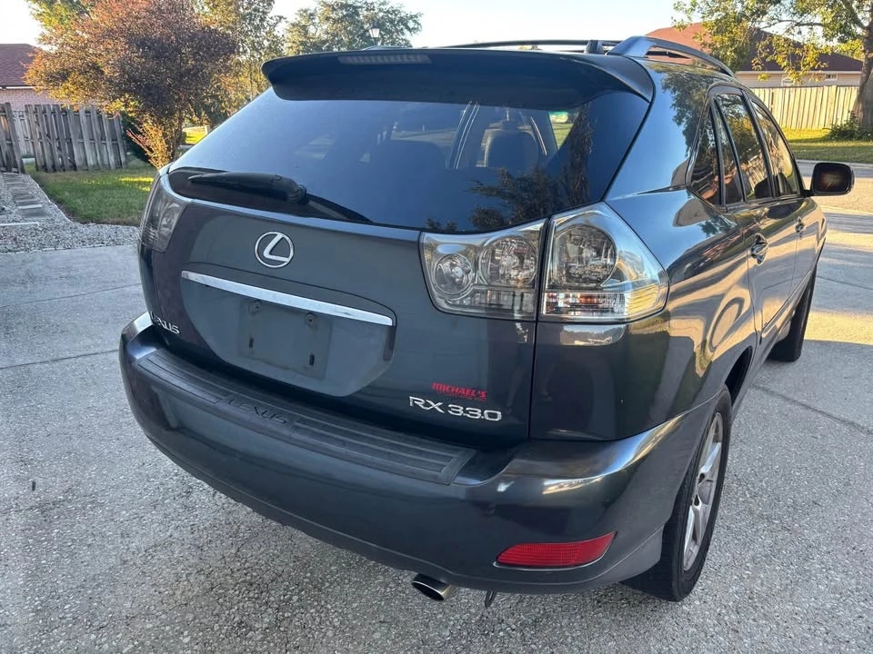 2004 Lexus RX 2nd Gen - Image 4 of 12