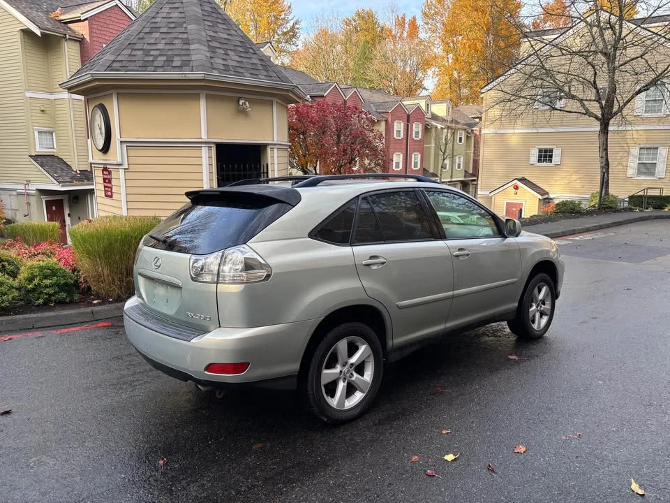 2004 Lexus RX 2nd Gen - Image 6 of 11