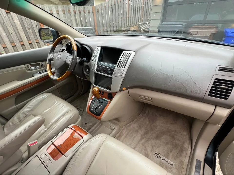 2004 Lexus RX 2nd Gen - Image 5 of 7