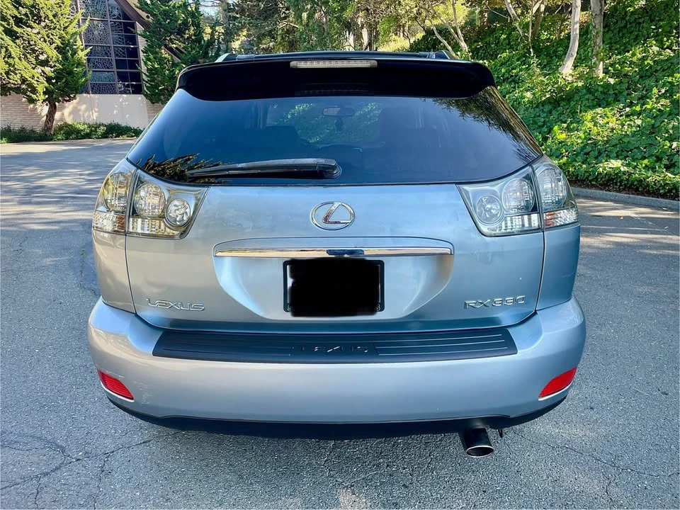 2004 Lexus RX 2nd Gen - Image 4 of 9