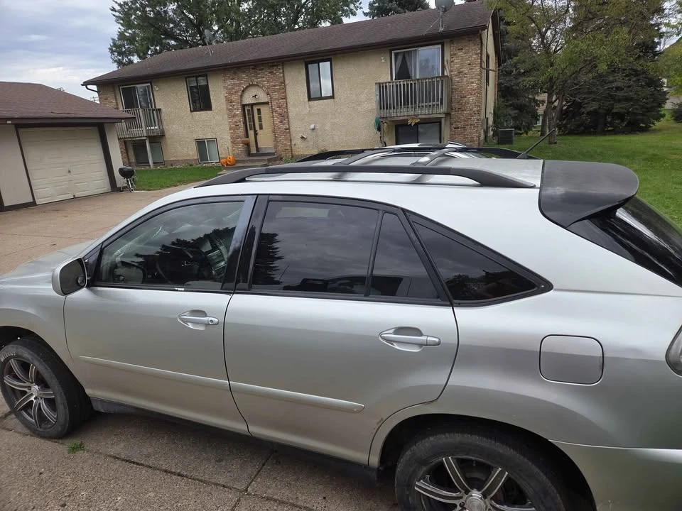 2004 Lexus RX 2nd Gen - Image 4 of 8