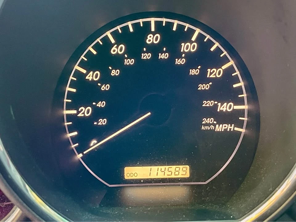 2004 Lexus RX 2nd Gen - Image 7 of 9