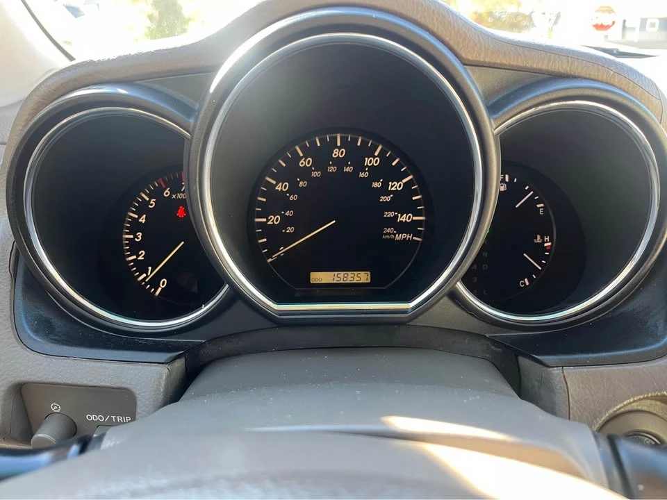 2004 Lexus RX 2nd Gen - Image 13 of 15