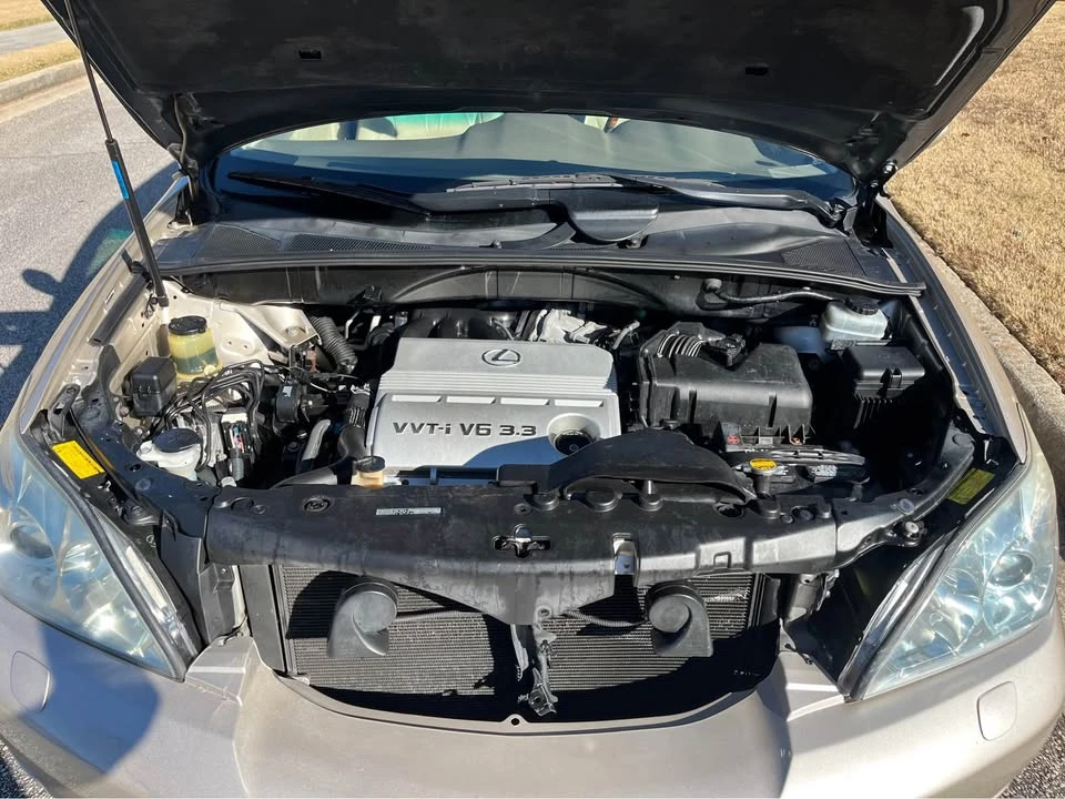 2004 Lexus RX 2nd Gen - Image 15 of 15