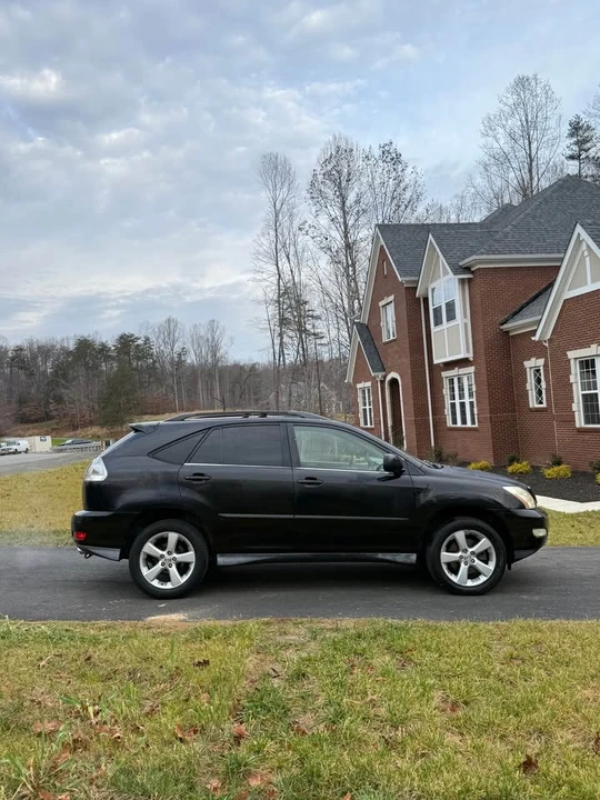 2004 Lexus RX 2nd Gen - Image 2 of 14