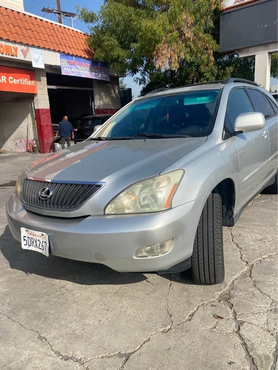 2004 Lexus RX 2nd Gen - Image 9 of 9
