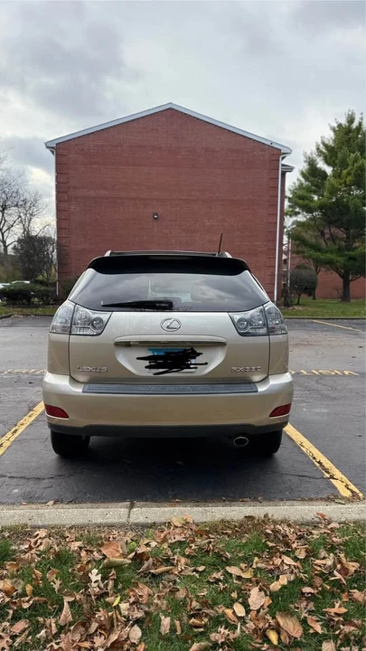 2004 Lexus RX 2nd Gen - Image 3 of 15