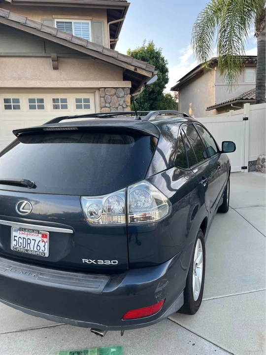 2004 Lexus RX 2nd Gen - Image 3 of 7