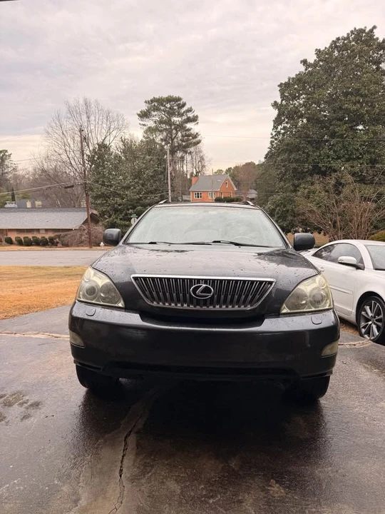 2004 Lexus RX 2nd Gen - Image 3 of 9