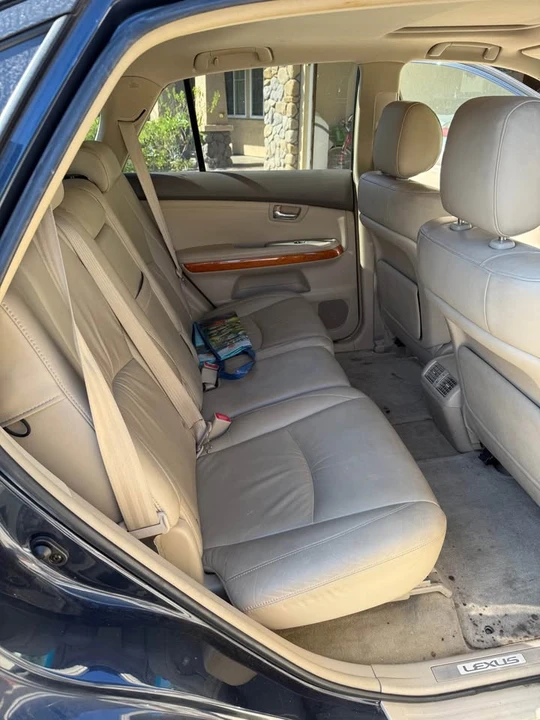 2004 Lexus RX 2nd Gen - Image 5 of 7