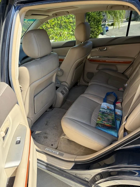 2004 Lexus RX 2nd Gen - Image 6 of 7