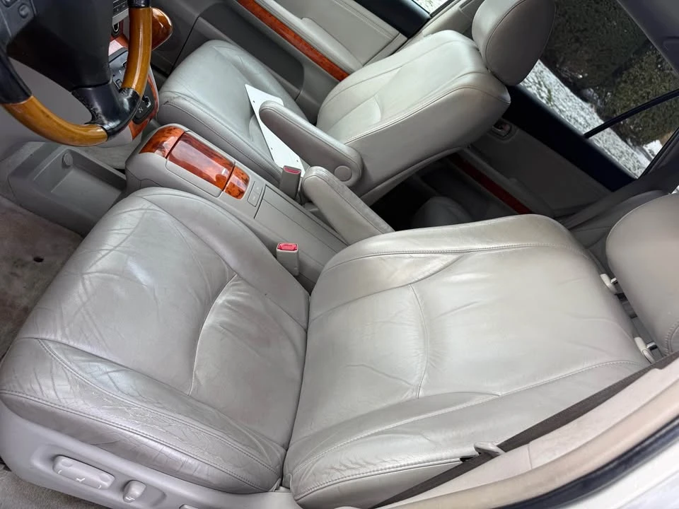 2004 Lexus RX 2nd Gen - Image 6 of 11