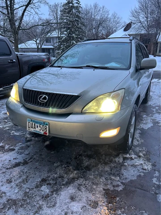2004 Lexus RX 2nd Gen - Image 9 of 9