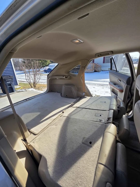 2004 Lexus RX 2nd Gen - Image 5 of 12