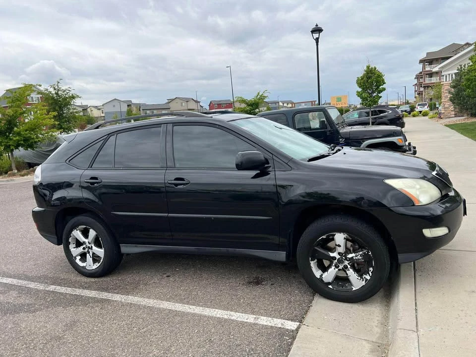 2004 Lexus RX 2nd Gen - Image 12 of 15