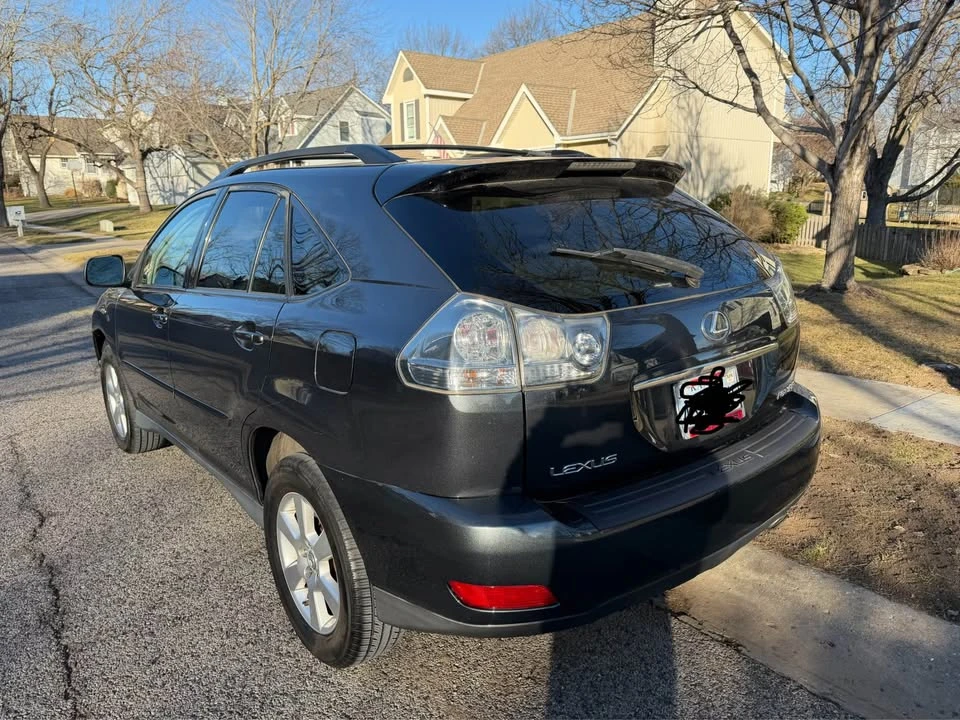 2004 Lexus RX 2nd Gen - Image 6 of 15